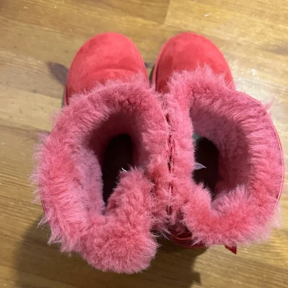 UGG Suede Mini Bailey Bow II Boots in Red - Picture 8 of 15